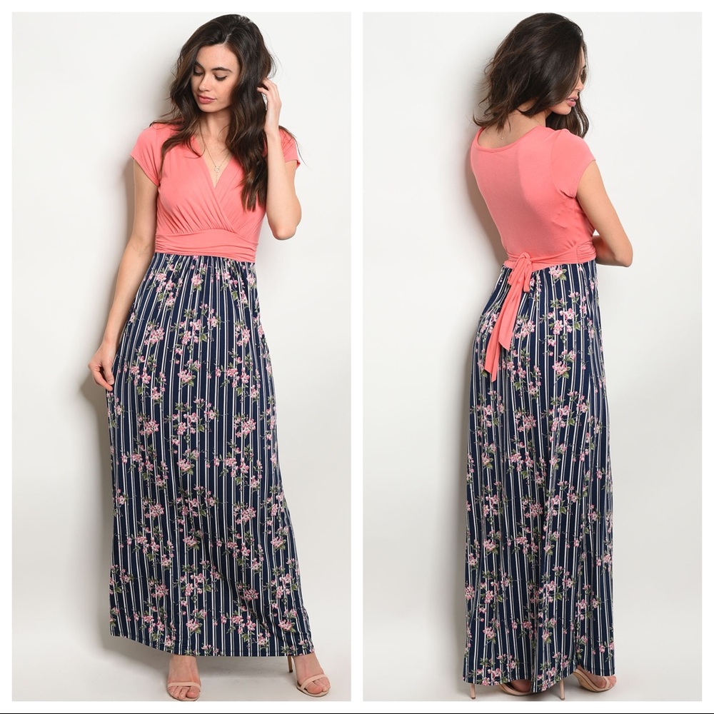 LAST Floral maxi dresses, skit shirt maxi dress